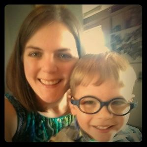 Meet your Posher, April